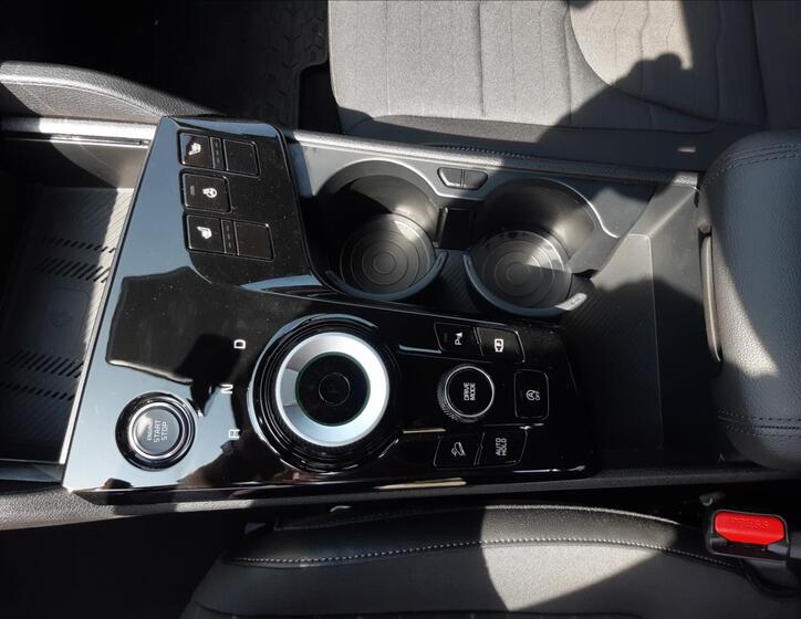 KIA Sportage 12