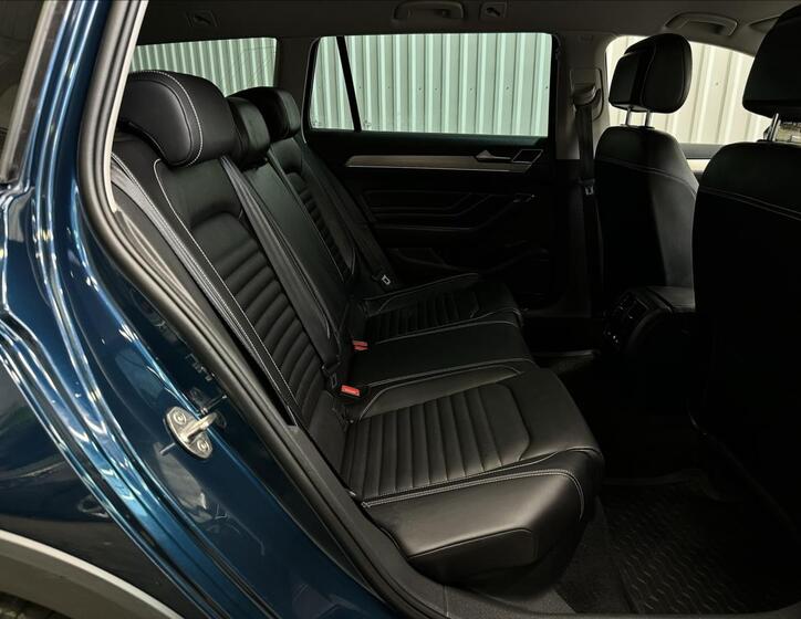 Volkswagen Passat 37