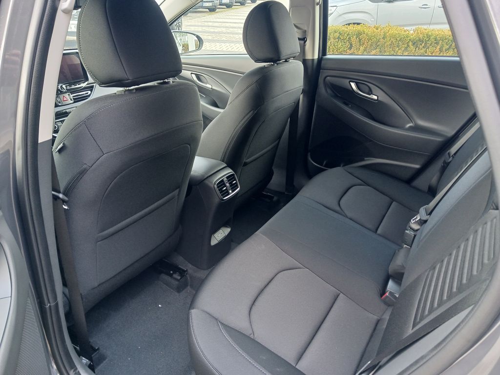 Hyundai i30 11