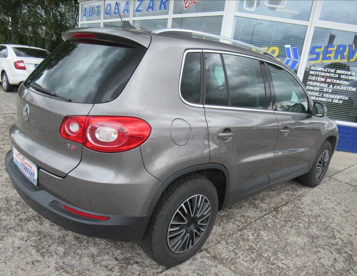 Volkswagen Tiguan 4