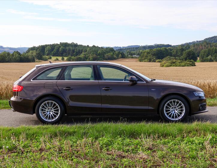 Audi A4 10