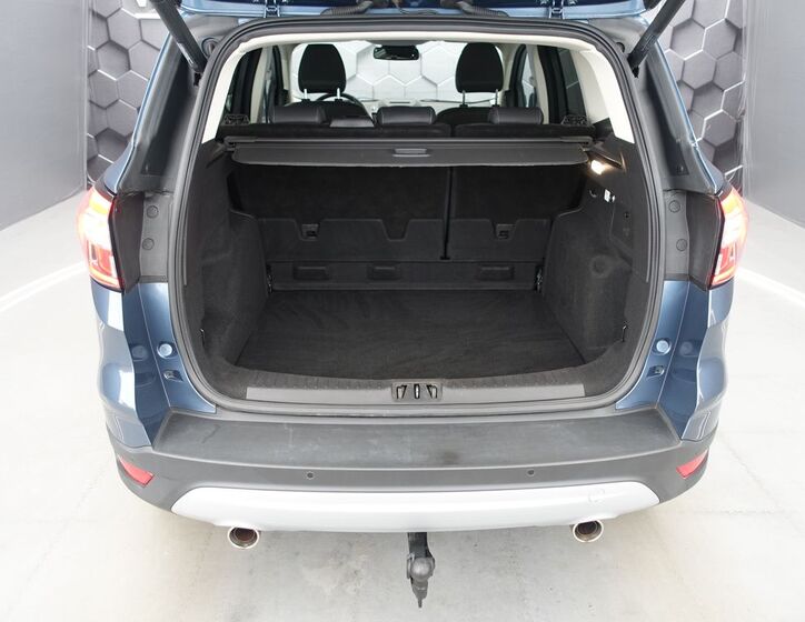 Ford Kuga 28