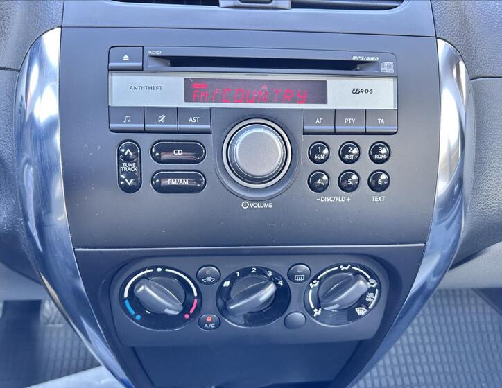 Suzuki SX4 16