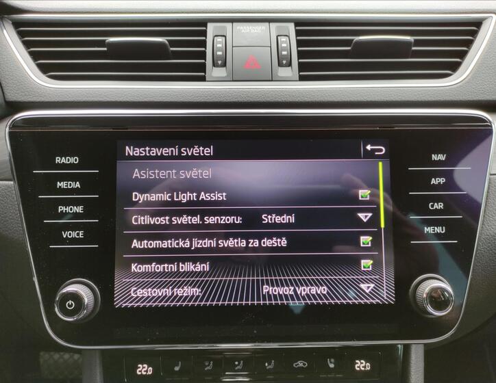 Škoda Superb 15