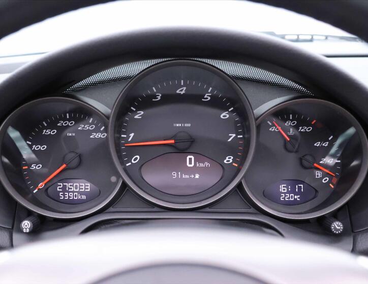 Porsche Boxster 23