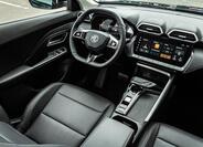 MG ZS 8