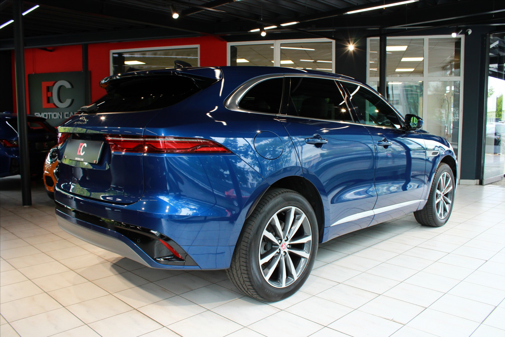 Jaguar F-Pace