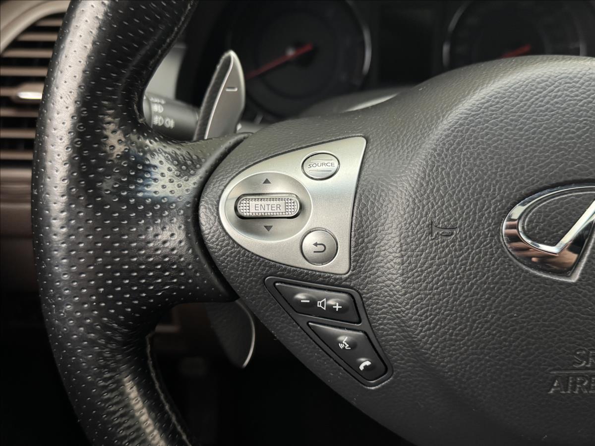 Infiniti FX30