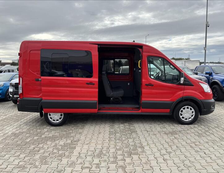 Ford Transit 13