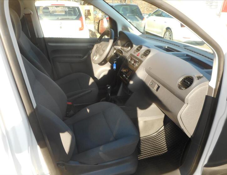 Volkswagen Caddy 16