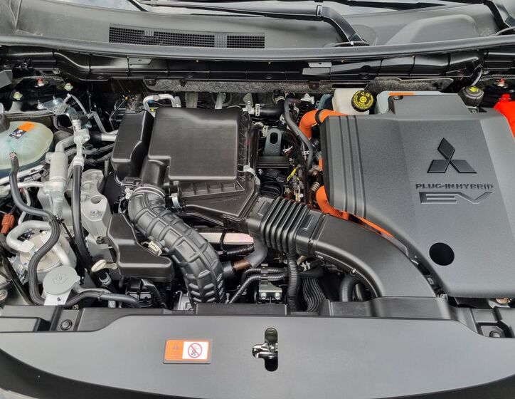 Mitsubishi Outlander 36