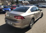 Volkswagen Passat 5