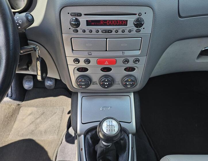 Alfa Romeo GT 16