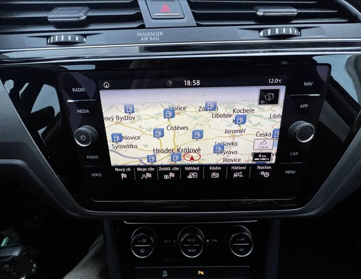 Volkswagen Touran 32