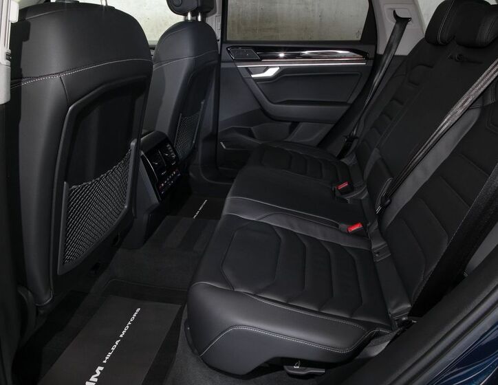 Volkswagen Touareg 9