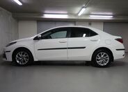 Toyota Corolla 8