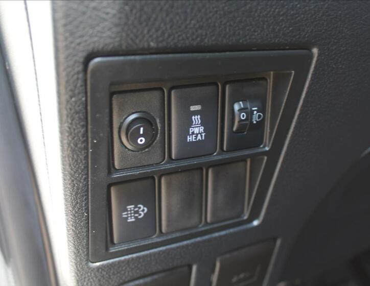 Toyota Hilux 21