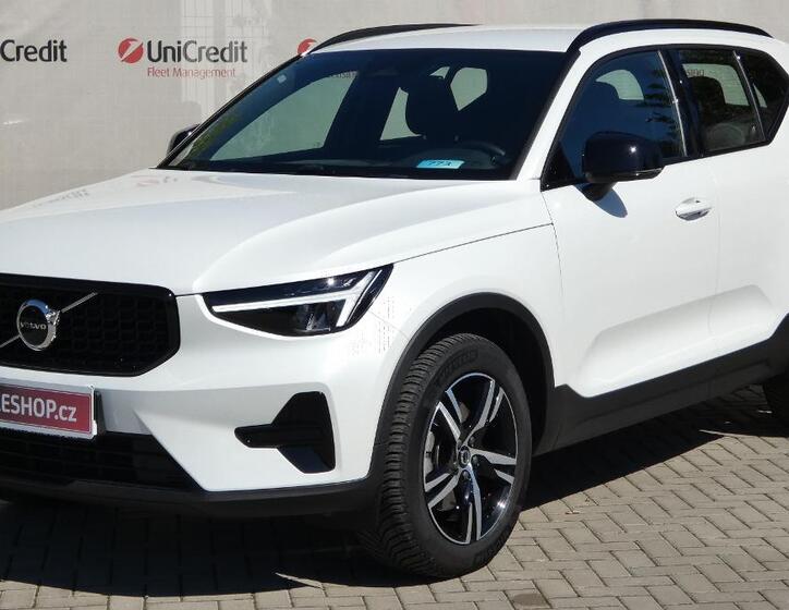Volvo XC40 1