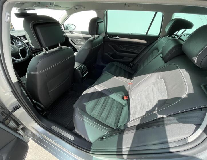 Volkswagen Passat 16