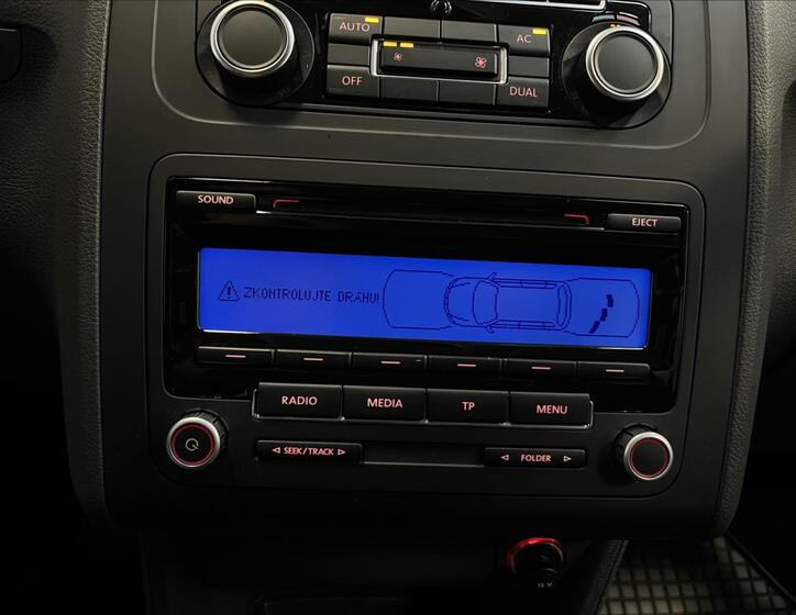 Volkswagen Touran 8