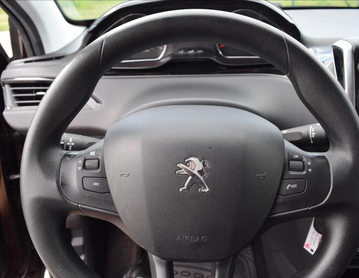 Peugeot 208 29