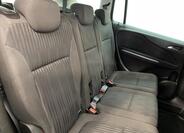 Opel Zafira 8