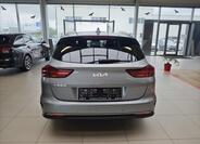 KIA Ceed 4