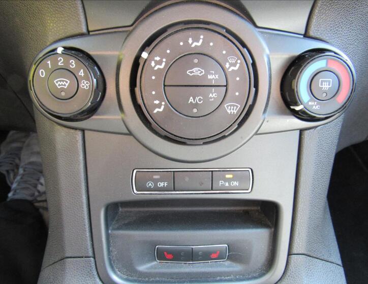 Ford Fiesta 18