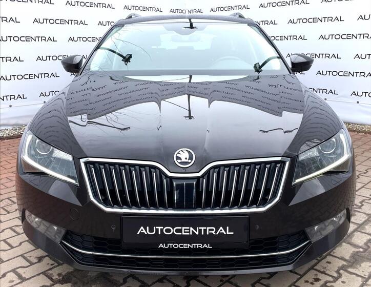 Škoda Superb 2