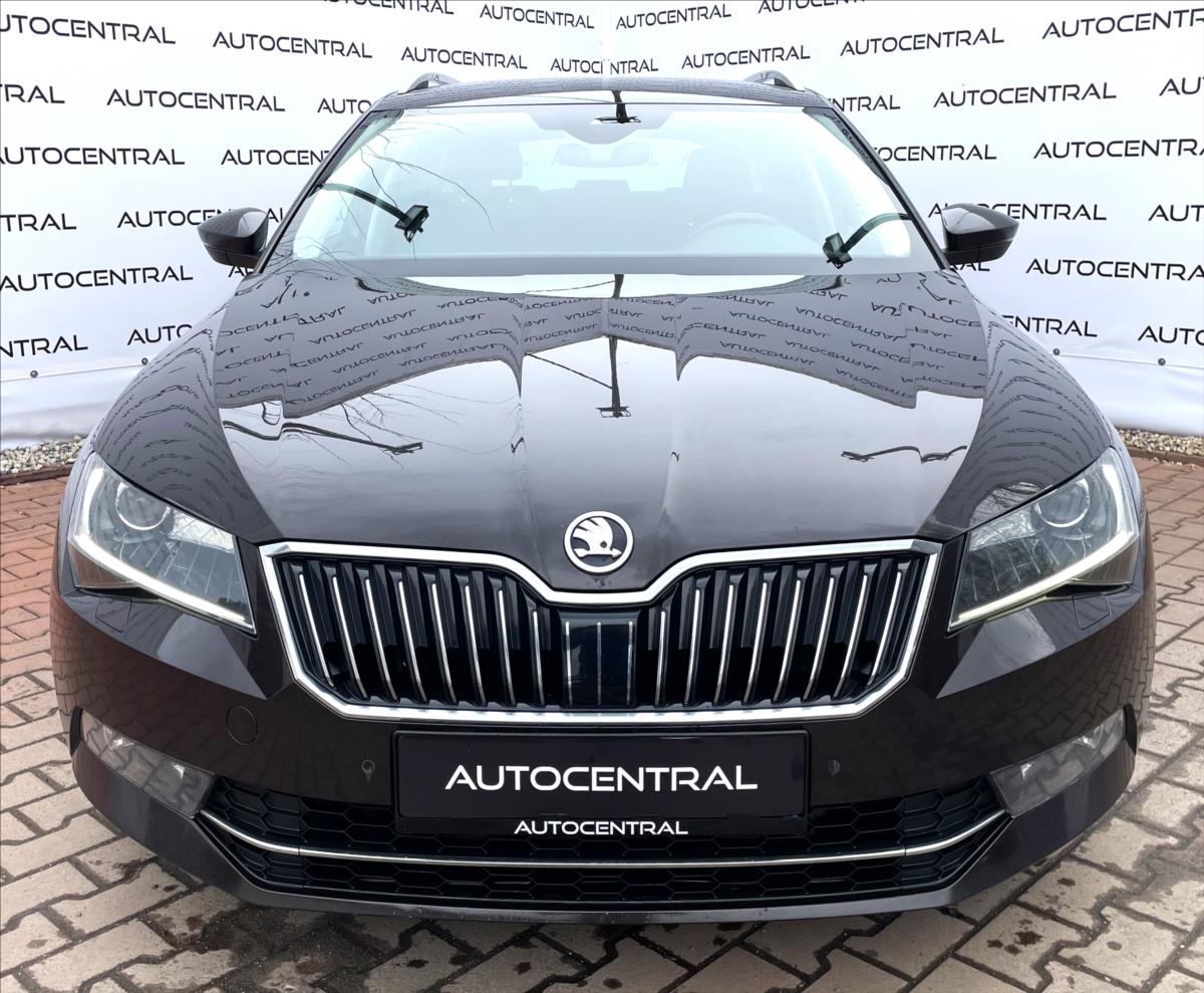 Škoda Superb