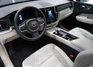 Volvo XC60 8