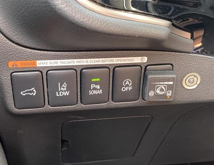 Mitsubishi Outlander 32