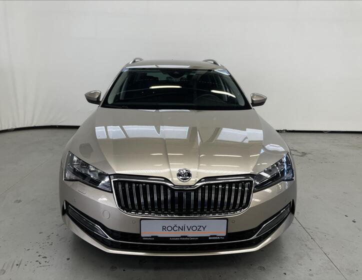 Škoda Superb 4