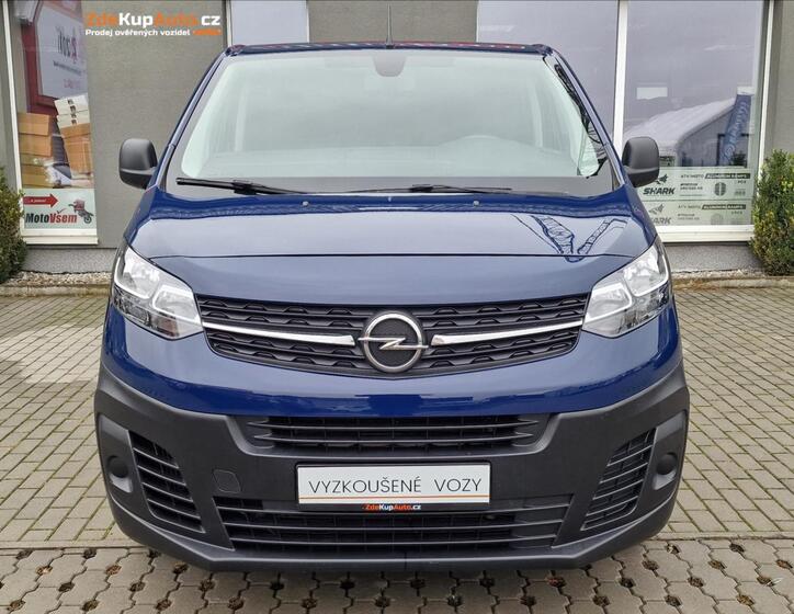 Opel Vivaro 4