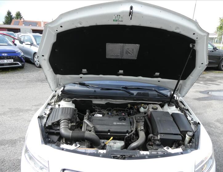 Opel Insignia 32