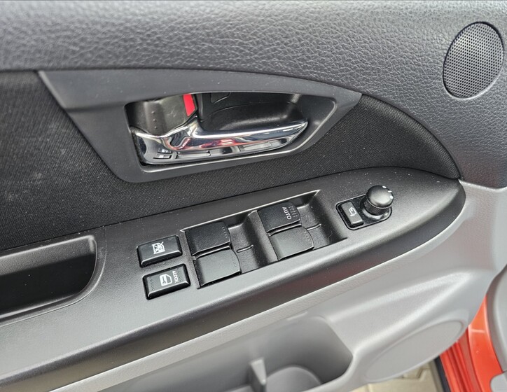 Suzuki SX4 13