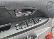 Suzuki SX4 13