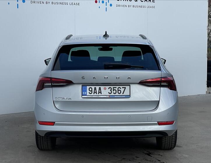 Škoda Octavia 23