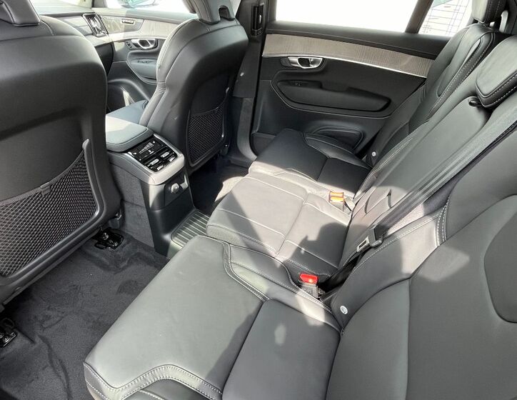 Volvo XC90 15
