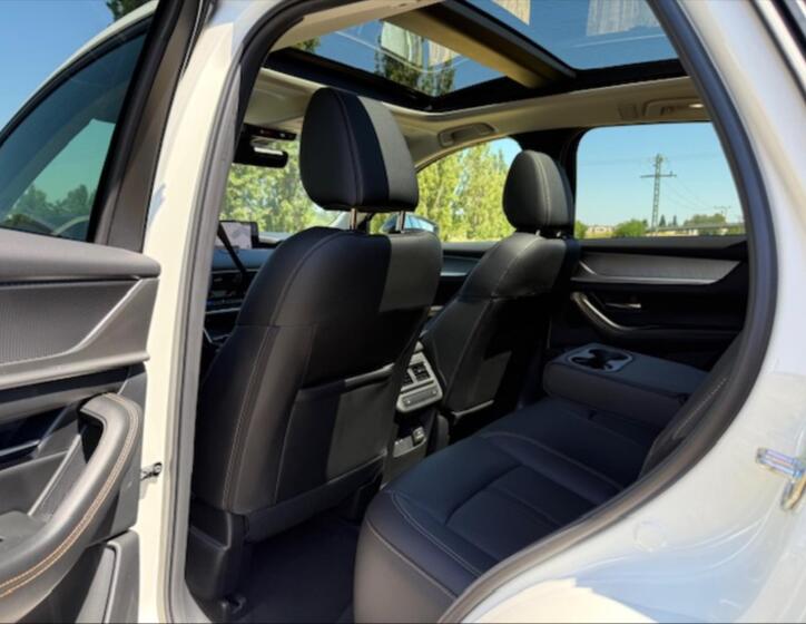 Mazda CX-60 9
