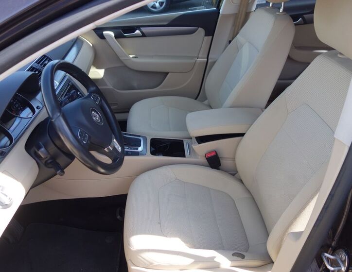 Volkswagen Passat 17
