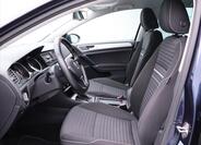 Volkswagen Golf 12