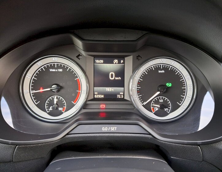 Škoda Octavia 16