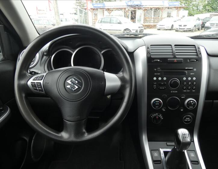 Suzuki Grand Vitara 7