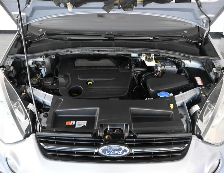 Ford S-MAX 5