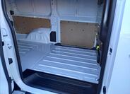 Toyota ProAce 9