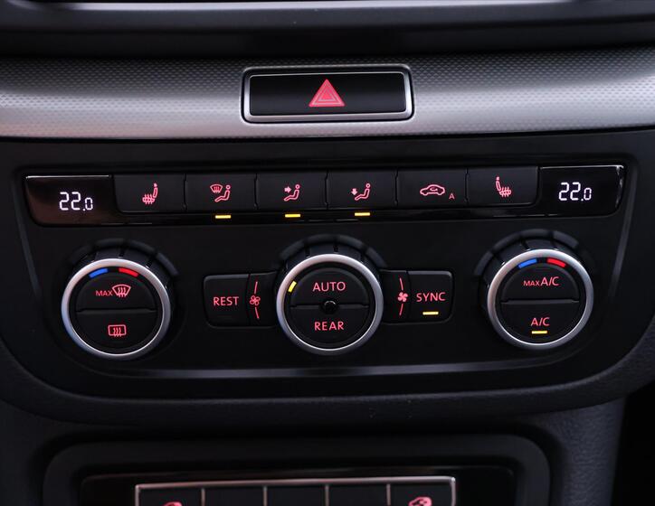 Volkswagen Sharan 28
