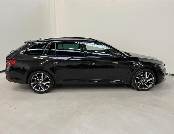Škoda Superb 2
