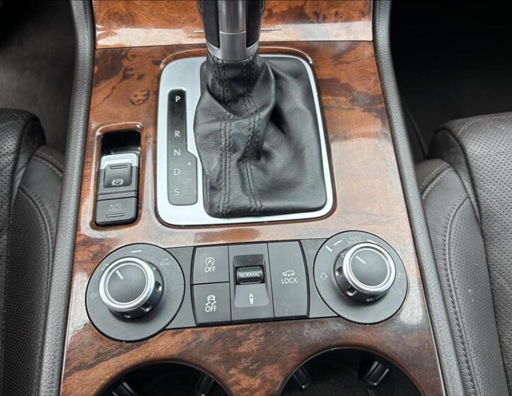 Volkswagen Touareg 10