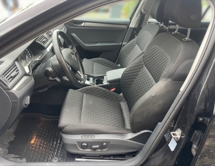 Škoda Superb 6